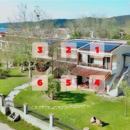 Lilia Sea House Fourka N5 *